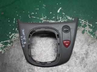 кнопка аварийной сигнализации Renault Scenic 2 поколение 2005, 1.6 л., МКПП, минивэн