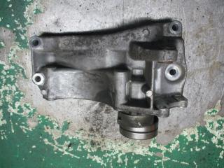 кронштейн генератора Skoda Octavia 1 поколение (A4) 1999, 1.6 л., 030145169H