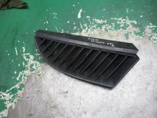 решетка радиатора Mitsubishi Colt 6 поколение (Z30) [рестайлинг] 2008, 1.3 л., МКПП, хетчбэк 5 дв., MN127774