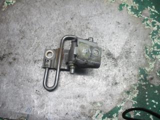 петля двери Volkswagen Passat B5 1999, 4B0831412B