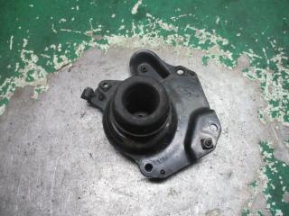 подушка крепления двигателя Volkswagen Polo 3 поколение 2001, 1.0 л., МКПП, хетчбэк 5 дв., 6N0199561F