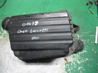 корпус воздушного фильтра Chevrolet Lacetti 1 поколение 2004, 1.8 л., МКПП, хетчбэк 5 дв.