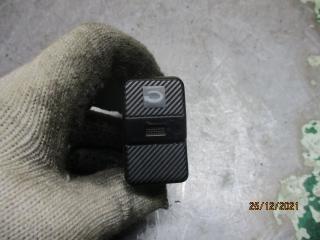 кнопка ручного тормоза (ручника) Volkswagen Transporter T4 1996, 2.4 л., МКПП, микроавтобус, 701959511B