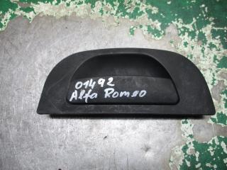ручка наружная задняя правая Alfa Romeo 147 1 поколение [рестайлинг] 2005, 1.9 л., МКПП, хетчбэк 5 дв.