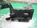 полка аккумулятора Volkswagen Golf 4 поколение 2004, 1.6 л., МКПП, хетчбэк 5 дв., 1K0915333C - фото №3