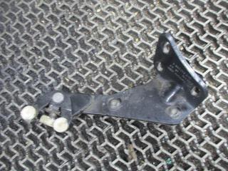 механизм сдвижной двери Volkswagen Caddy 3 поколение 2005, 2K0843398A