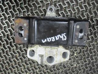 подушка крепления двигателя Volkswagen Sharan 1 поколение [рестайлинг] 2003, 7M3199555