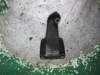 кронштейн двигателя Mercedes-Benz E-Класс W210/S210 1998, A6062230004