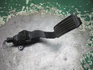 педаль Toyota Yaris XP9 2007, 1.3 л., МКПП, хетчбэк 5 дв., 781100D010