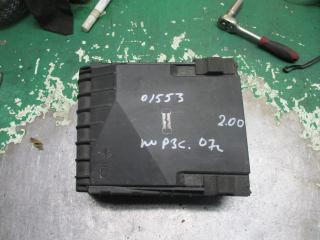 блок предохранителей Volkswagen Passat B6 2007, 2.0 л., АКПП, универсал, 3C0937125