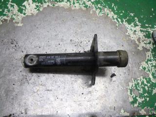 крепление бампера Audi A4 B5 1998, 8D0807133A