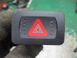 кнопка аварийной сигнализации Volkswagen Bora 1 поколение 2001, 1.6 л., МКПП, седан, 1J0953235A