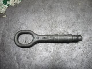 крюк буксировочный Volkswagen Touran 1 поколение 2006, 1T0805615