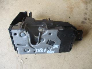 замок двери передней правой Opel Astra H 2005, 1.7 л., МКПП, универсал, 13210749QG