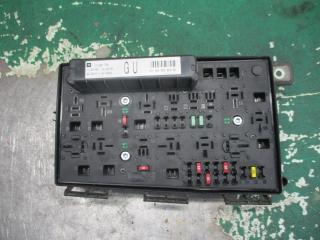 блок предохранителей Opel Astra H 2005, 13206748GU