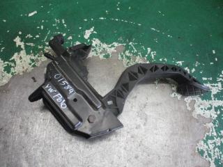 педаль сцепления Volkswagen Polo 4 поколение 2004, 1.2 л., МКПП, хетчбэк 5 дв., 6Q0721388