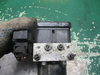 блок ABS Audi A3 8P 2005, 1.6 л., МКПП, хетчбэк 5 дв., 1K0907379K