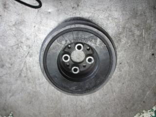 шкив коленвала Volkswagen Golf 4 поколение 2001, 1.9 л., 038105243K