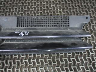 решетка радиатора Volkswagen Golf 3 поколение 2000, 1.4 л., МКПП, хетчбэк 5 дв., 1J0853655D