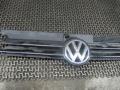 решетка радиатора Volkswagen Golf 3 поколение 2000, 1.4 л., МКПП, хетчбэк 5 дв., 1J0853655D - фото №4