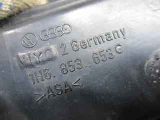 решетка радиатора Volkswagen Golf 3 поколение 1997, 1.9 л., МКПП, универсал, 1H6853653C