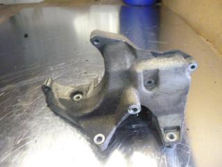 кронштейн генератора Daewoo Rezzo KLAU 2004, 2.0 л., МКПП, минивэн, 96286799