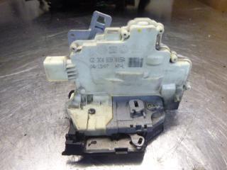 замок двери задней левой Volkswagen Passat B6 2007, 2.0 л., МКПП, универсал, 3C4839015A