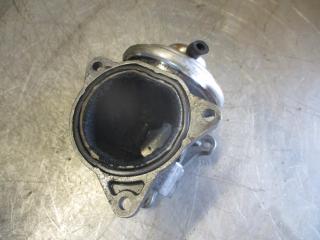 клапан EGR Volkswagen Golf 3 поколение 1999, 038131501S