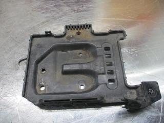 полка аккумулятора Hyundai i30 1 поколение 2007, 1.4 л., МКПП, хетчбэк 5 дв.