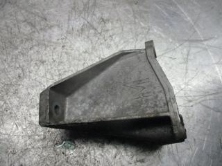 кронштейн КПП Audi A4 B5 1998, 1.6 л., 8D0399113AB