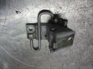петля двери Audi A6 4B/C5 1998, 1.8 л., МКПП, седан, 4B0831412A