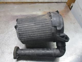 корпус воздушного фильтра Volkswagen Transporter T4 1995, 1.9 л., МКПП, микроавтобус, 044129620