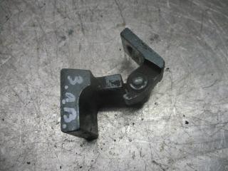 петля двери Volkswagen Touareg 1 поколение 2005, 3.0 л., АКПП, хетчбэк 5 дв., 7L0833401A
