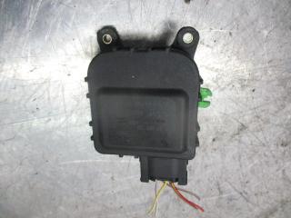 моторчик заслонки печки Volkswagen Golf 3 поколение 1999, 1J1907511D