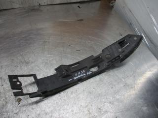 крепление бампера Volkswagen Touareg 1 поколение 2005, 3.0 л., АКПП, хетчбэк 5 дв., 7L6807183C