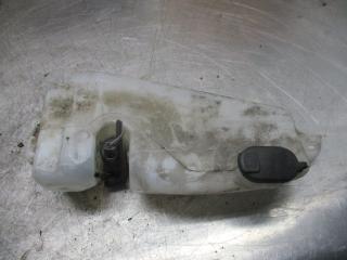 бачок омывателя Dacia Sandero 1 поколение 2009, 1.4 л., МКПП, хетчбэк 5 дв., 8200210002