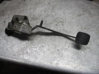 педаль тормоза Nissan Micra 3 поколение (K12) 2005, 1.2 л., МКПП, хетчбэк 5 дв.