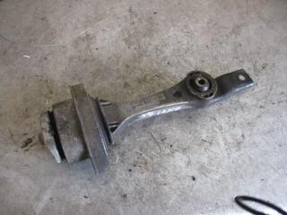 кронштейн КПП Volkswagen Golf 3 поколение 1999, 1.6 л., МКПП, хетчбэк 5 дв., 1J0199851M