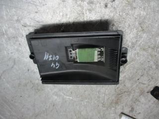 сопротивление печки Volkswagen Golf 3 поколение 1998, 1.6 л., АКПП, хетчбэк 5 дв., 1J0819022