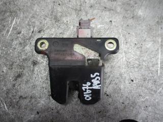 замок багажника Audi A4 B5 1996, 2.6 л., МКПП, универсал