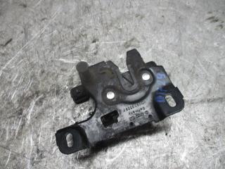 замок капота Audi A4 B5 [рестайлинг] 2000, 1.6 л., МКПП, универсал, 8D0823509F