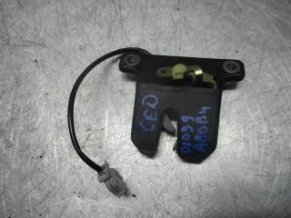 замок багажника Audi 80 B3 1992, 2.0 л., МКПП, седан