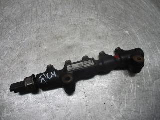 топливная рампа Citroen C4 Picasso 1 поколение 2008, 1.6 л., 9654592680, 9658227880