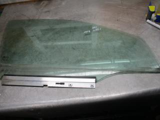 стекло двери передней правой Opel Astra H 2005, 1.7 л., МКПП, универсал