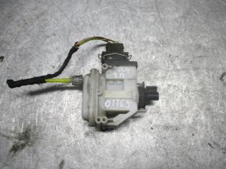 активатор (привод) замка двери Volkswagen Passat B4 1995, 1.8 л., МКПП, универсал, 3A0862153B
