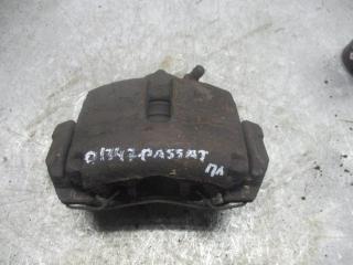 суппорт передний левый Volkswagen Passat B6 2005, 2.0 л., АКПП, универсал