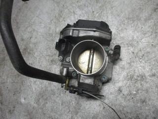 заслонка дроссельная Volkswagen Golf 3 поколение 1999, 2.0 л., 06A133064H