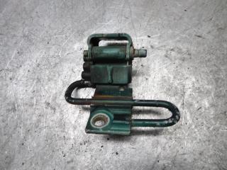 петля двери Volkswagen Passat B5 1999, 4V0831412V
