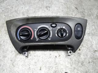 блок управления печки / климат-контроля Renault Megane 1 поколение [рестайлинг] 2000, 1.4 л., МКПП, хетчбэк 5 дв., 663391J
