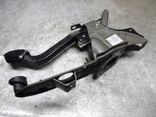 педаль тормоза Volkswagen Transporter T5 2005, 1.9 л., МКПП, микроавтобус, 7H1721057